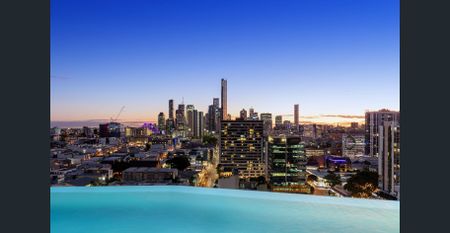 Fully furnished One-bedroom plus Study - Photo 2