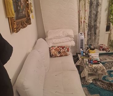 Room in a Shared Flat, Southcott House, E3 - Photo 3