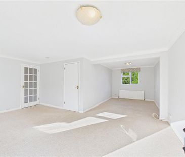 4 bedroom detached house to rent - Photo 1