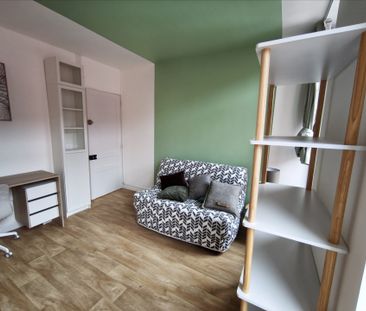 Location Appartement 1 pièce 14m² - Photo 4