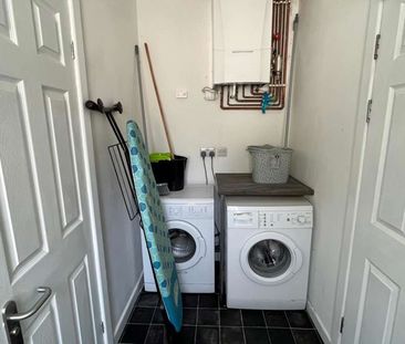 🏡 Traditional HMO Living at 74 Mayfield Street, Hull Room 4 - Doubl... - Photo 5