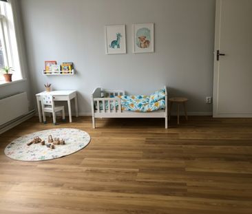 Järnvägsparken: Trea på nedre botten - Foto 2