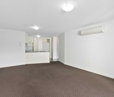 Wonderful Location! - Photo 4