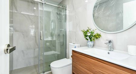 Easy care living - family friendly - Photo 5