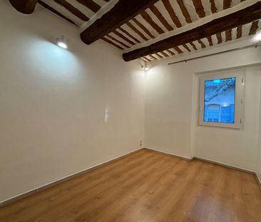 A louer : PELISSANNE - Centre-ville - appartement T3 - Photo 1