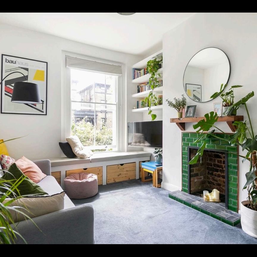 1 Bed Flat, Richmond Road, E8 - Photo 1