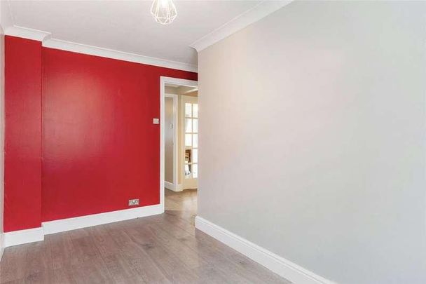 Leigh Court, High View Road, London, SE19 - Photo 1