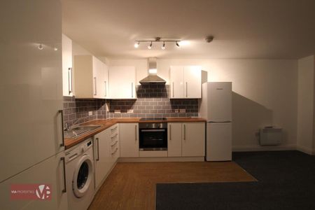 2 bedroom apartment to rent - Photo 3