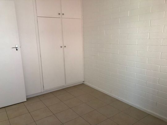 Two Bedroom Upstairs Unit - Photo 1