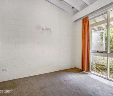 2 Bedroom unit with yard - *Access through Vern Wright Reserve* - Photo 2