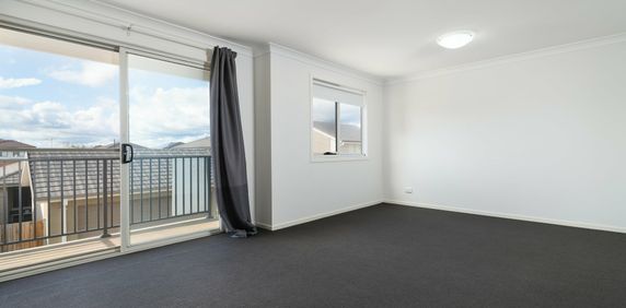 Studio with Water and Gas Included - Photo 2