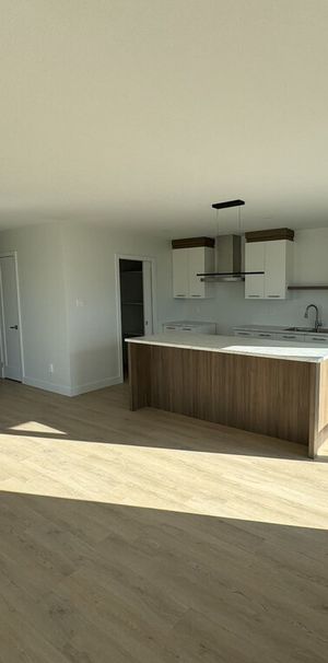 Superbe 5½ - Immeuble Neuf - Photo 1