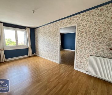 Location Appartement 5 pièces 102m² BOURGES 18000 - Photo 2