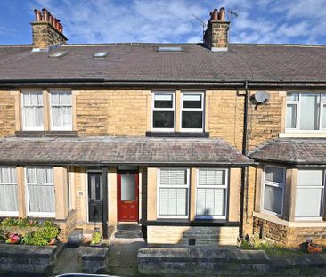 4 bedroom terraced house to rent - Photo 1