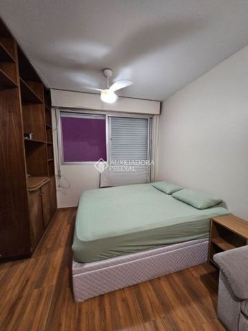 Apartamento com 1 quarto e 46m² para alugar em Centro Histórico, Porto Alegre. - Foto 3