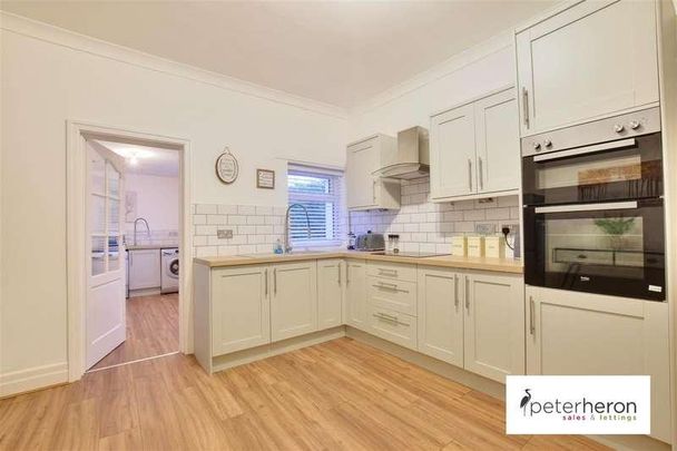 Brentwood Gardens, Tunstall, Sunderland, SR3 - Photo 1