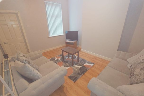 Brae St, Kensington. - Photo 1