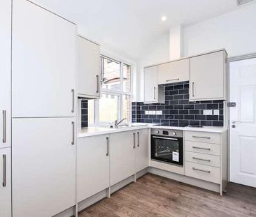 Banbury, Oxfordshire, OX16 - Photo 5