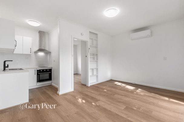 3/59 Hobart Road, Murrumbeena VIC 3163 - Apartment For Rent | Domain - Photo 1