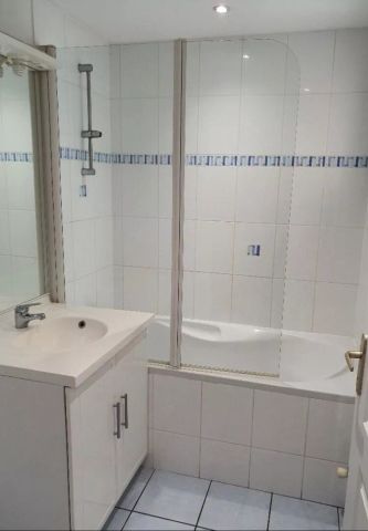 Appartement Angoulême - 3 pièce(s) - 64.00 m2 - Photo 5