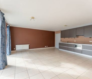 Appartement te huur - Photo 1