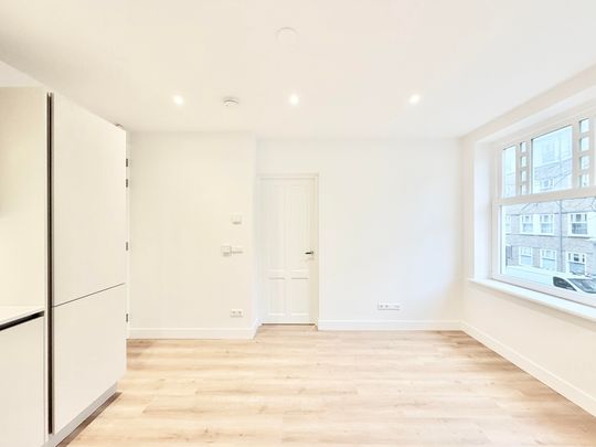 Te huur: Appartement Van Spilbergenstraat in Amsterdam - Photo 1