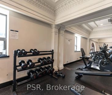 118 King Street E #421 - Photo 6