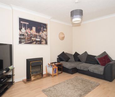 2 bedroom terraced house to rent - Photo 3