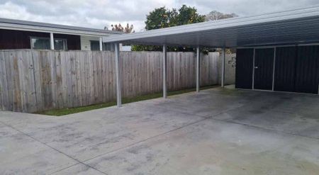 FULLY FENCED, PRIVATE LOCATION - Photo 3