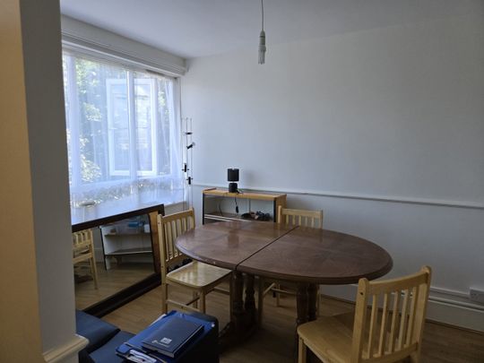 Room in a Shared House, Musbury Street, E1 - Photo 1