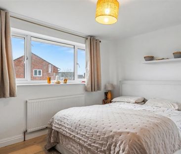 2 BED Semi-detached house To rent - Photo 5