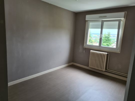 Location - Appartement T4 - 79 m² - Montbéliard - Photo 1