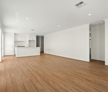 Stylish Coastal Living with generous owner rebates until gardens ar... - Photo 1