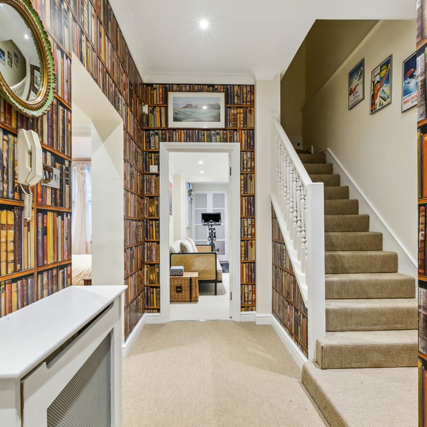 Old Brompton Road, London, SW5 - Photo 1