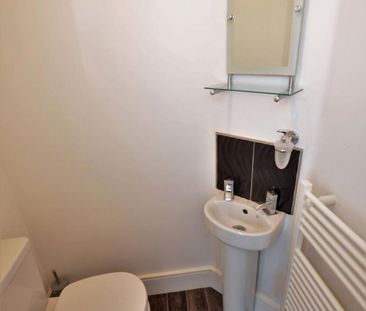 2 bedroom duplex to rent - Photo 6