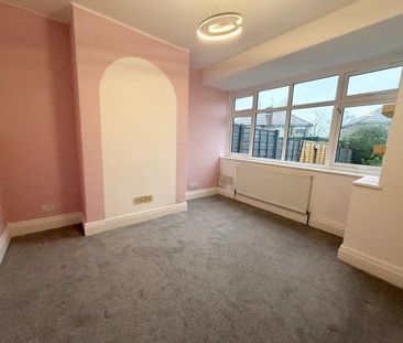 Coronation Road, St Helens, WA10 6BE - Photo 1