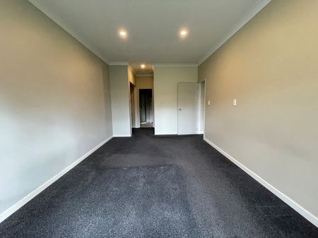 Unit 12, 44 Carlos Drive, Flat Bush, Auckland - Photo 2