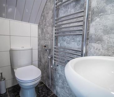 3 bedroom terraced house to rent - Photo 6