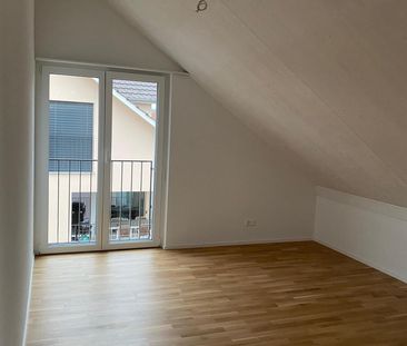 Charmante und helle 4.5 Zimmer-Maisonette-Wohnung - Photo 6