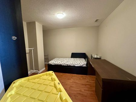 For Lease - 135 James Street Unit# 715, Hamilton, Ontario - Photo 4