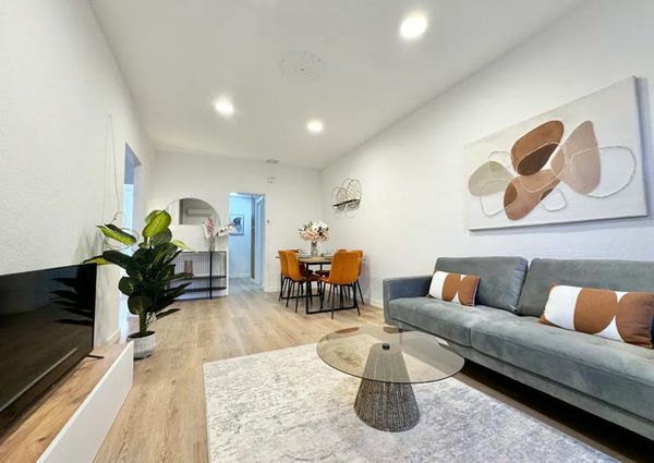 Plaza de Doña Trinidad, Málaga, Andalusia 29007