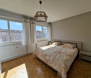 Location Appartement 4 pièces 110m² VICHY 03200 - Photo 3