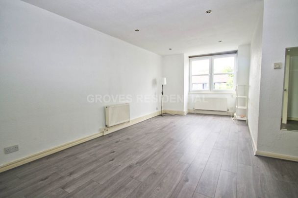 Price £1,810 pcm - Available 11/01/2026 - Unfurnished - Photo 1