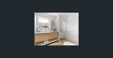 LUXURIOUS AND MODERN TWO BEDROOM GARDEN APARTMENT IN THE HEART OF DOUBLE BAY... - Photo 5