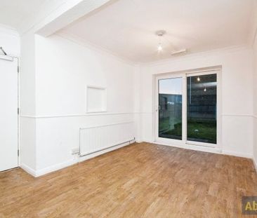 St. Christophers Close, Canvey Island - Photo 1