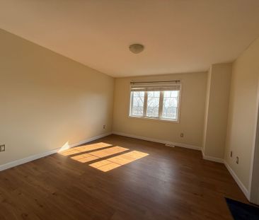 For Lease - 148 Crafter Crescent, Hamilton, Ontario - Photo 5