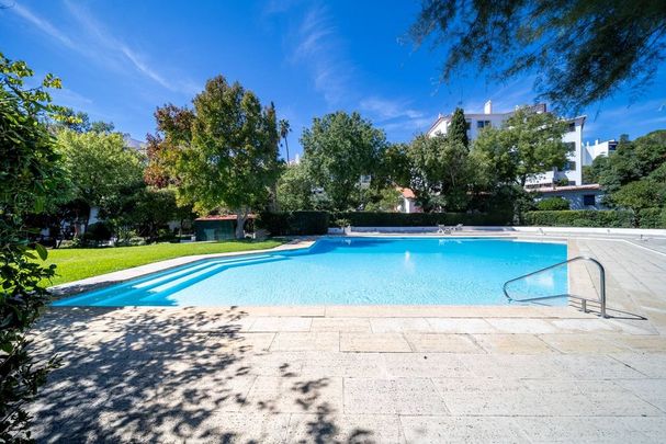 4 bedroom luxury Flat for rent in Cascais e Estoril, Cascais, Lisbon - Photo 1