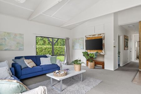 Tidy House For Rent! (3 Bedroom House) - Photo 4