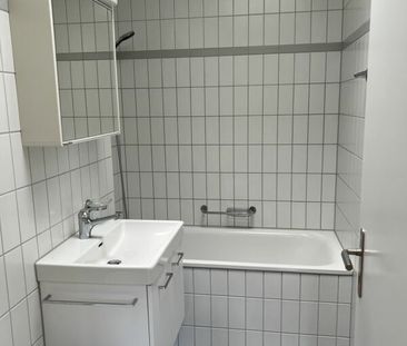 Grosszügige 2.5 Zimmer-Wohnung über den Dächern von Bad Zurzach - Photo 6