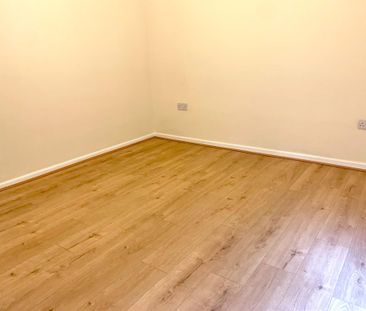 Chandlers Ford, So53 - Photo 1